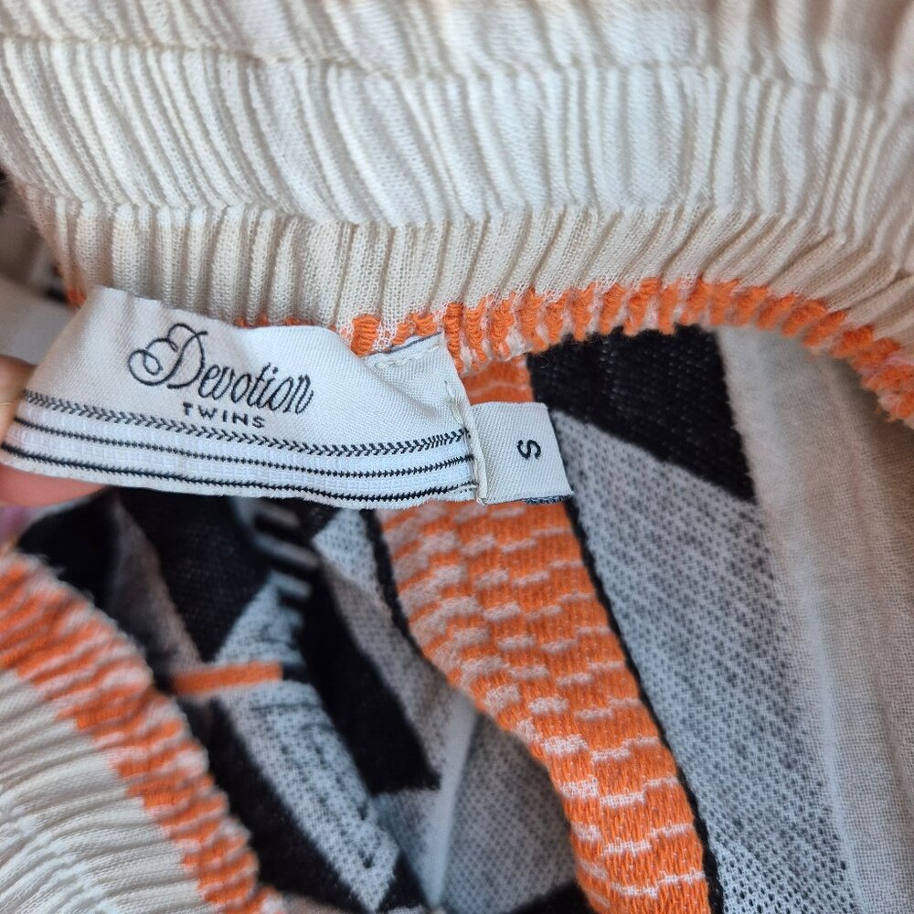 Devotion Twins Psarou Maxi Skirt Tiered Elastic Waist Black Orange Assorted - Picture 8 of 14